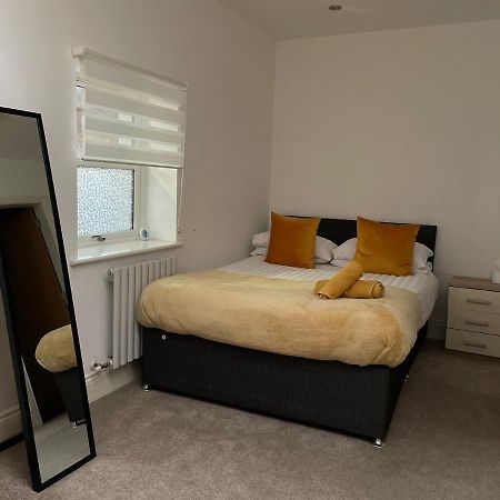 קינגסטון אפון הול City Centre 1 Bed Sleeps 4 H5 מראה חיצוני תמונה