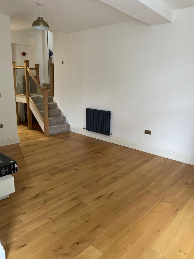 קינגסטון אפון הול City Centre 1 Bed Sleeps 4 H5 מראה חיצוני תמונה