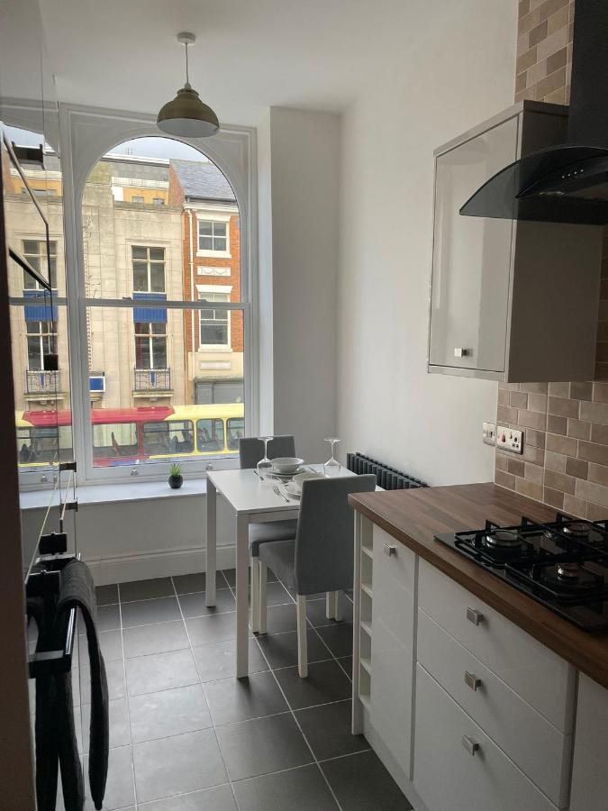 קינגסטון אפון הול City Centre 1 Bed Sleeps 4 H5 מראה חיצוני תמונה